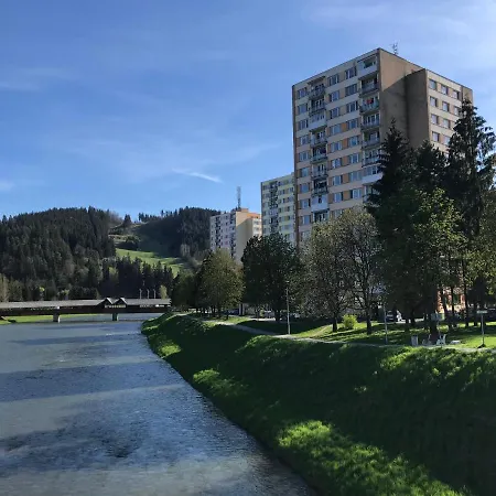 Apartmán Sunny By The River *